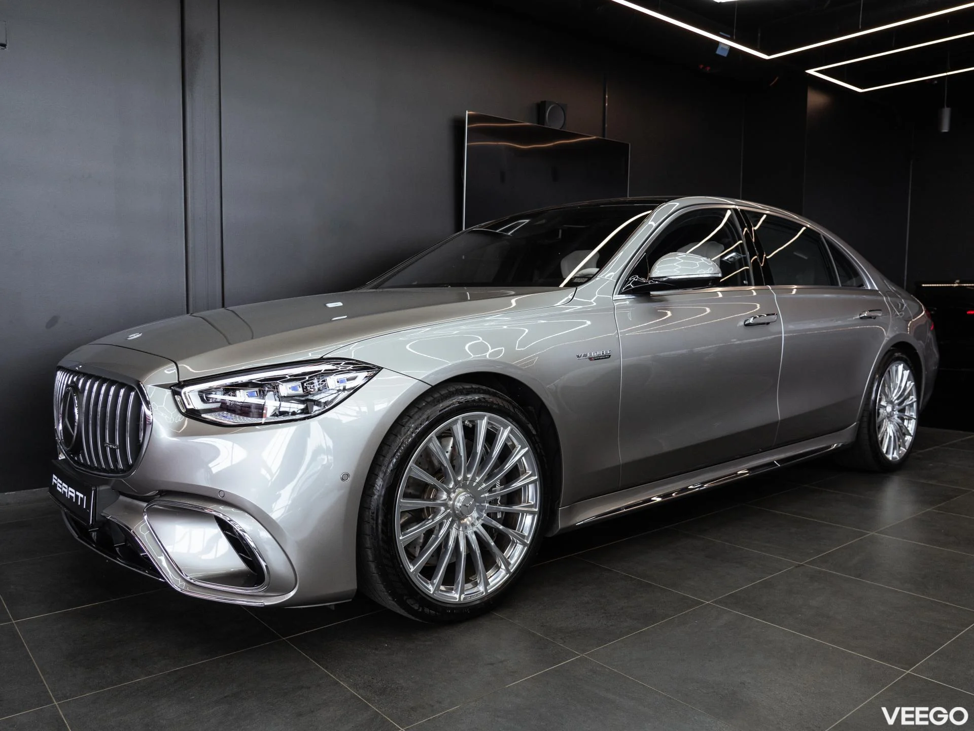 Mercedes-Benz S63 AMG 4.0 530kW