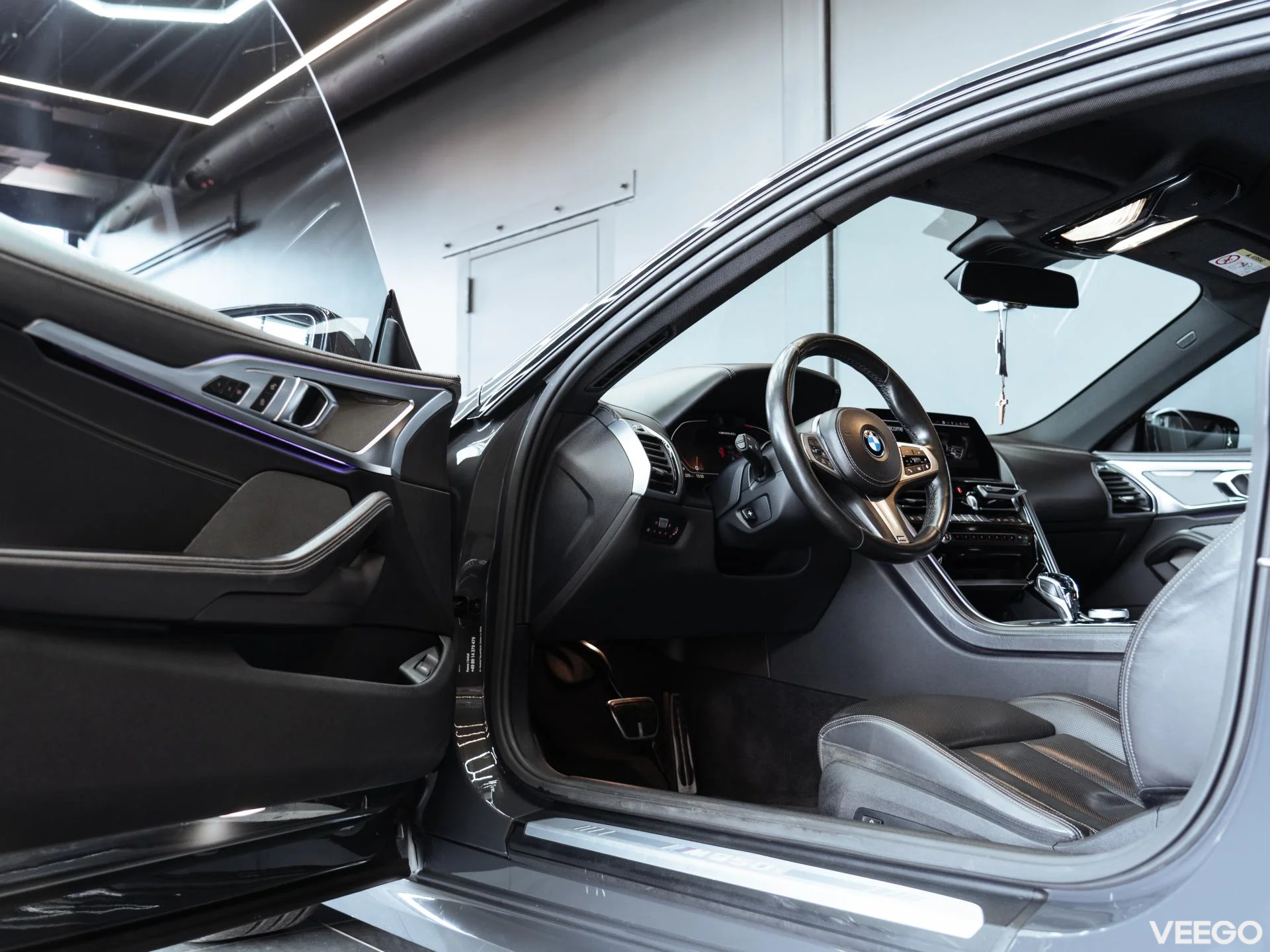 BMW M850 4.4 390kW