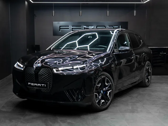 Image of BMW iX 240kW