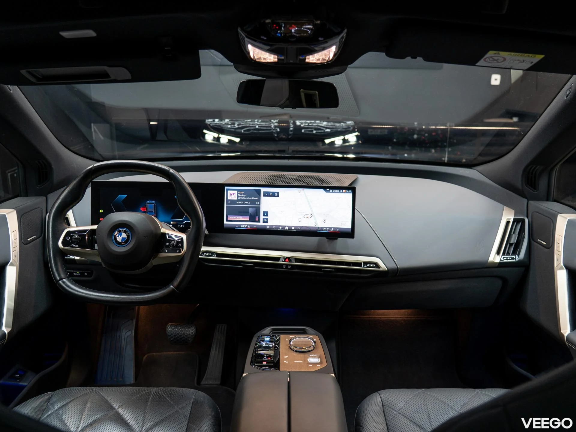 BMW iX 240kW