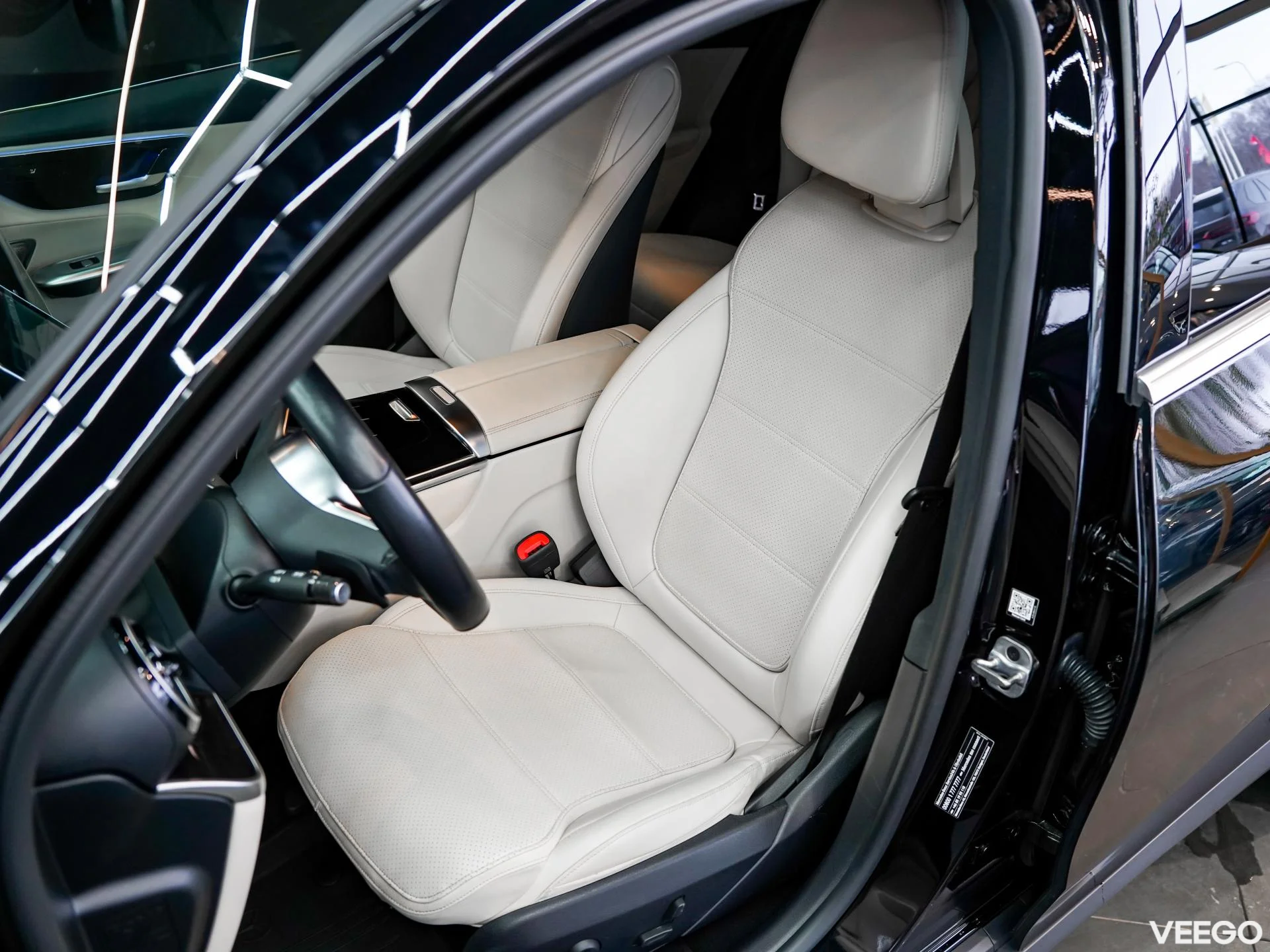 Mercedes-Benz GLC300 2.0 150kW