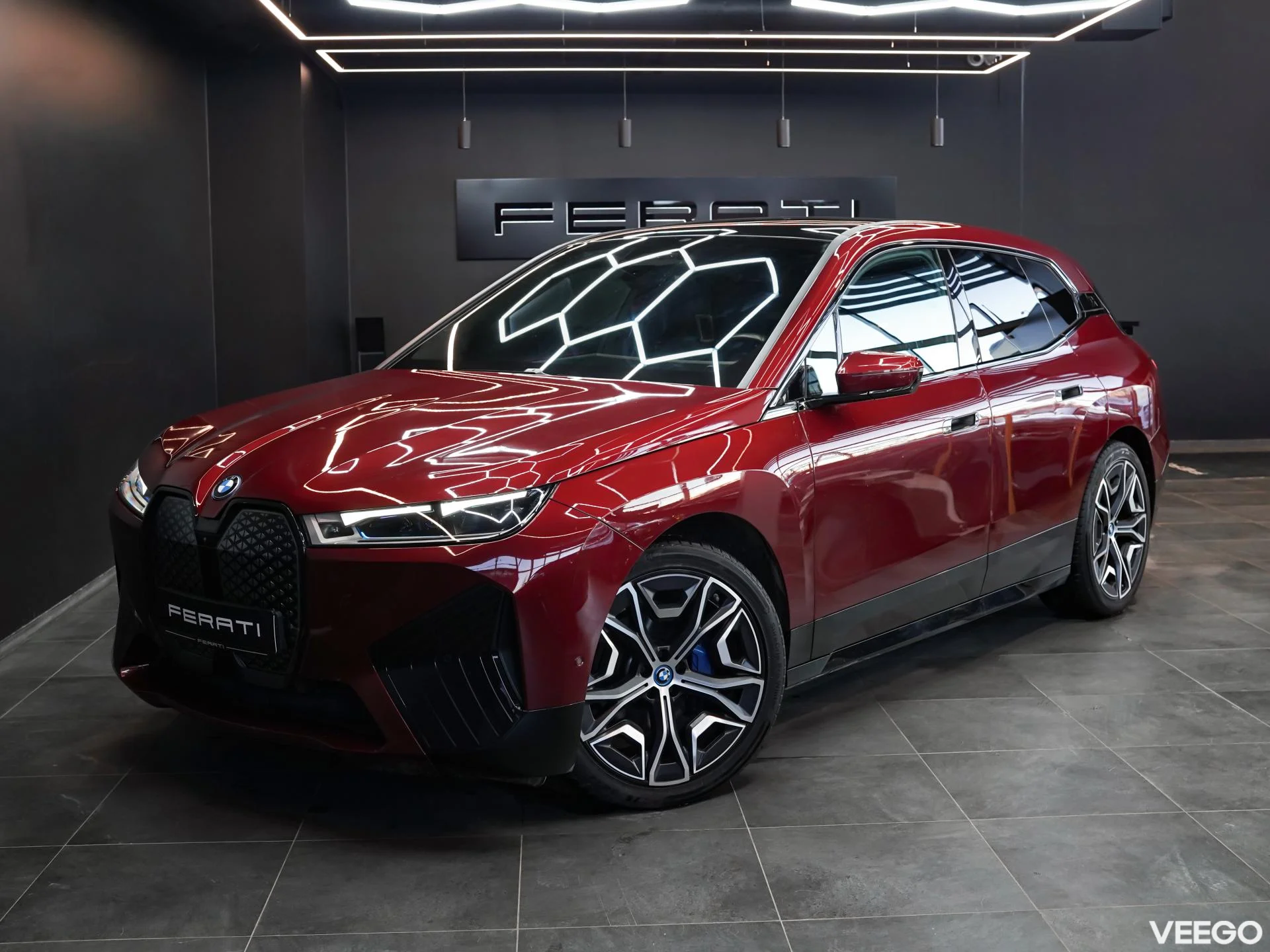 BMW iX 102kW