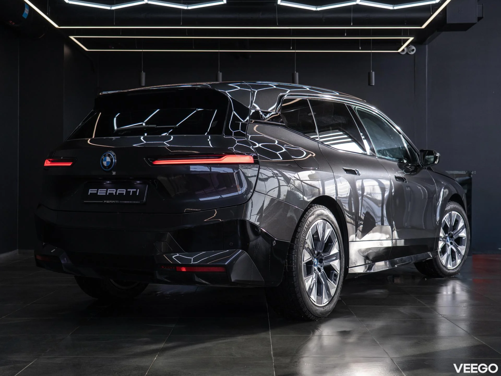 BMW iX 240kW