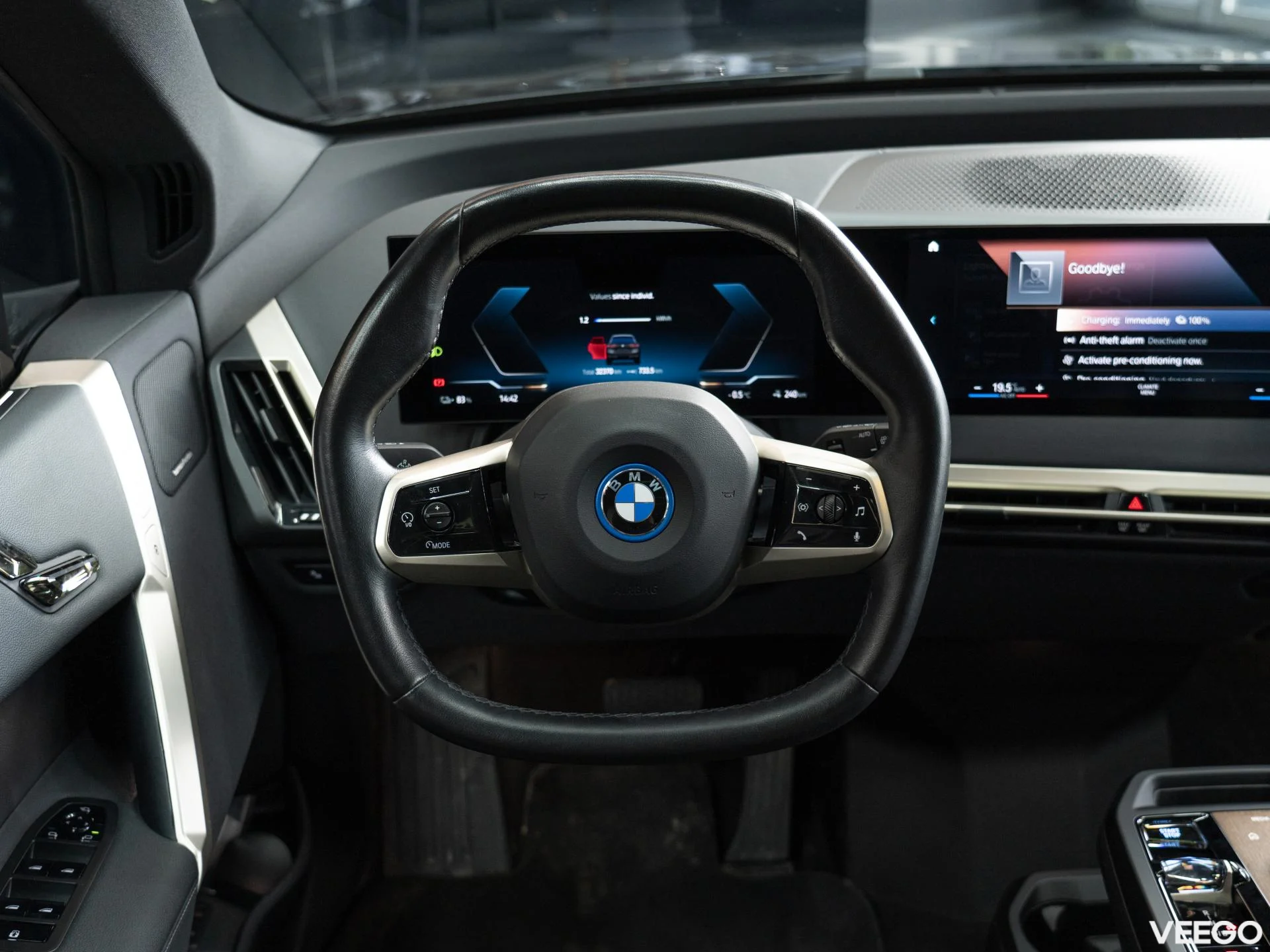 BMW iX 240kW