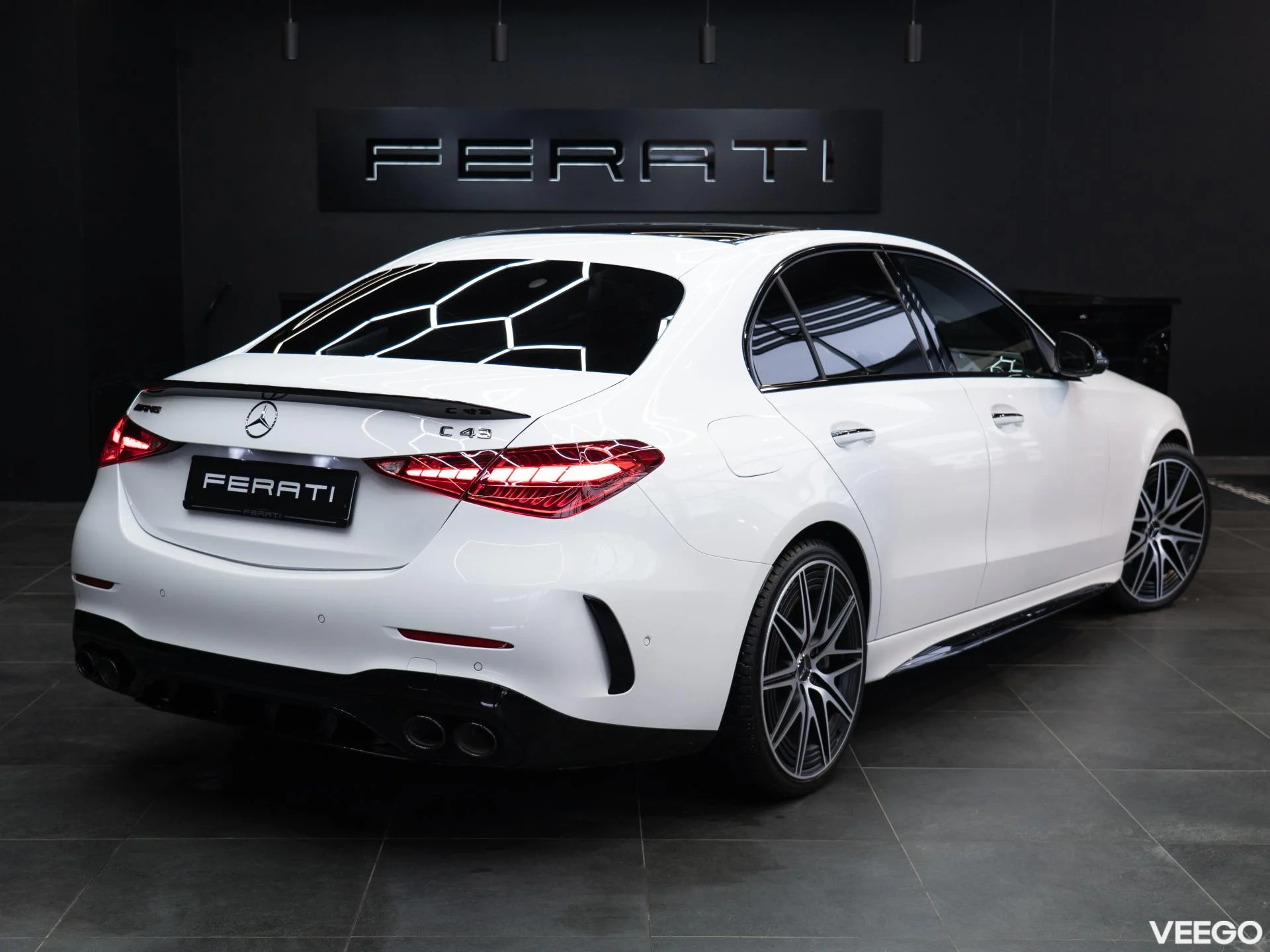 Mercedes-Benz C43 AMG 2.0 300kW