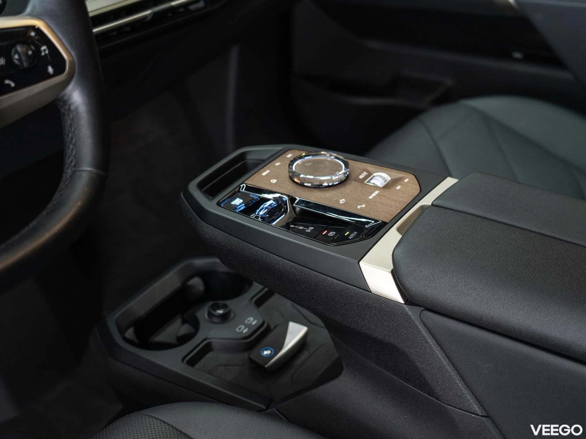 BMW iX 240kW