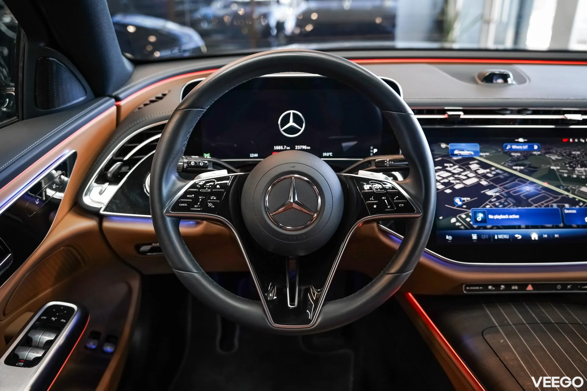 Mercedes-Benz E300 2.0 150kW