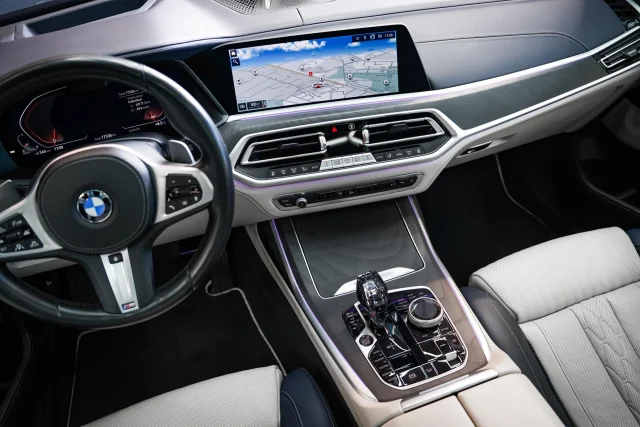Image of BMW X7 3.0 250kW