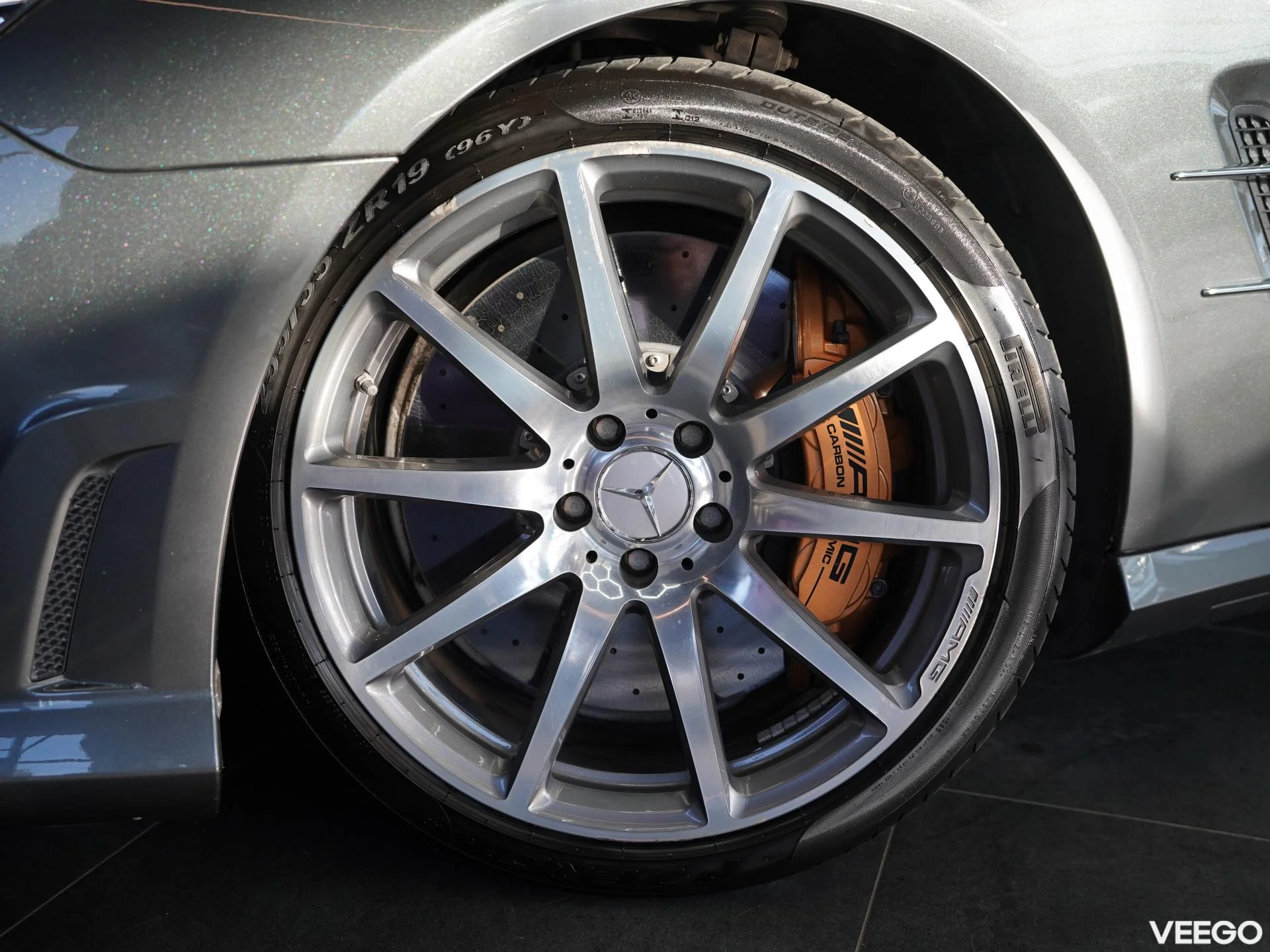 Mercedes-Benz SL65 AMG 6.0 463kW