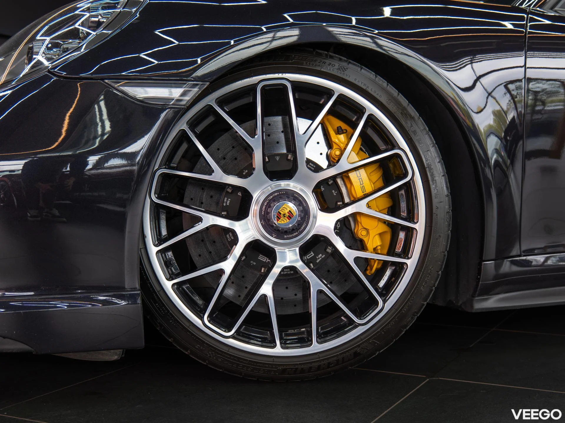 Porsche 911 3.8 412kW