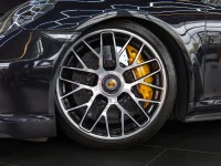Porsche 911 3.8 412kW thumbnail