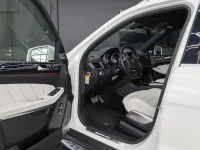 Mercedes-Benz GL63 AMG 5.5 410kW thumbnail