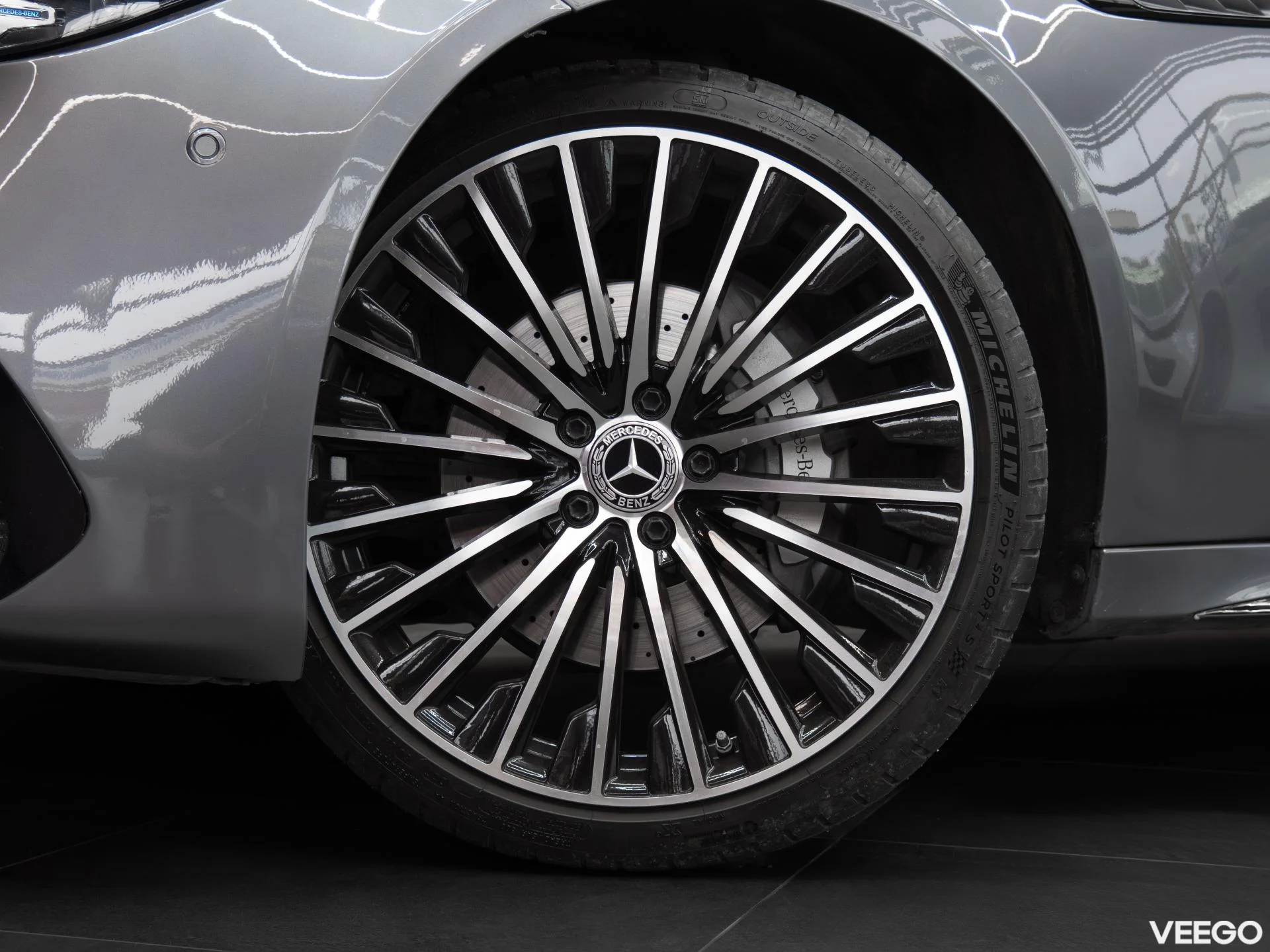 Mercedes-Benz C300 2.0 150kW