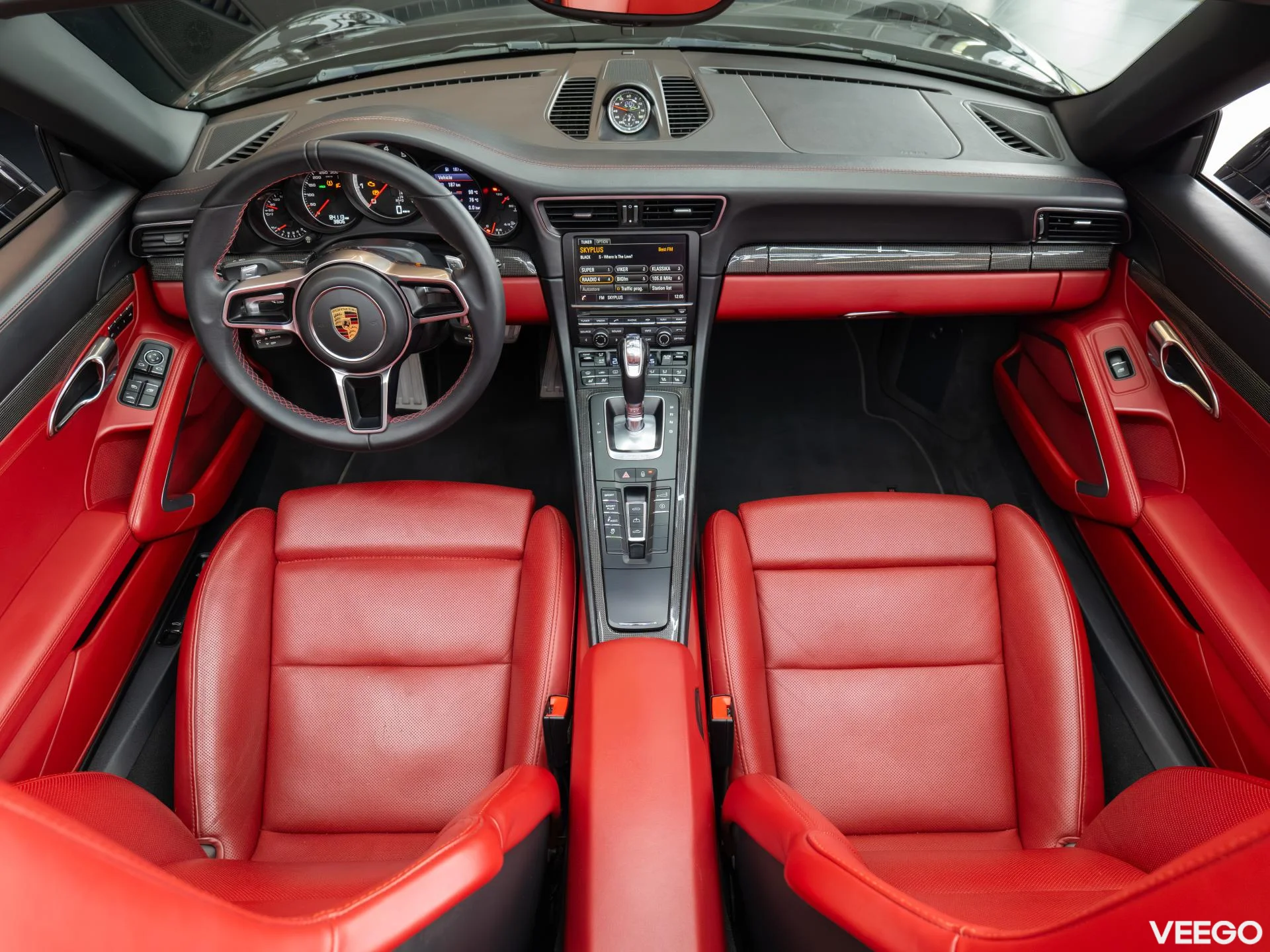 Porsche 911 3.8 412kW