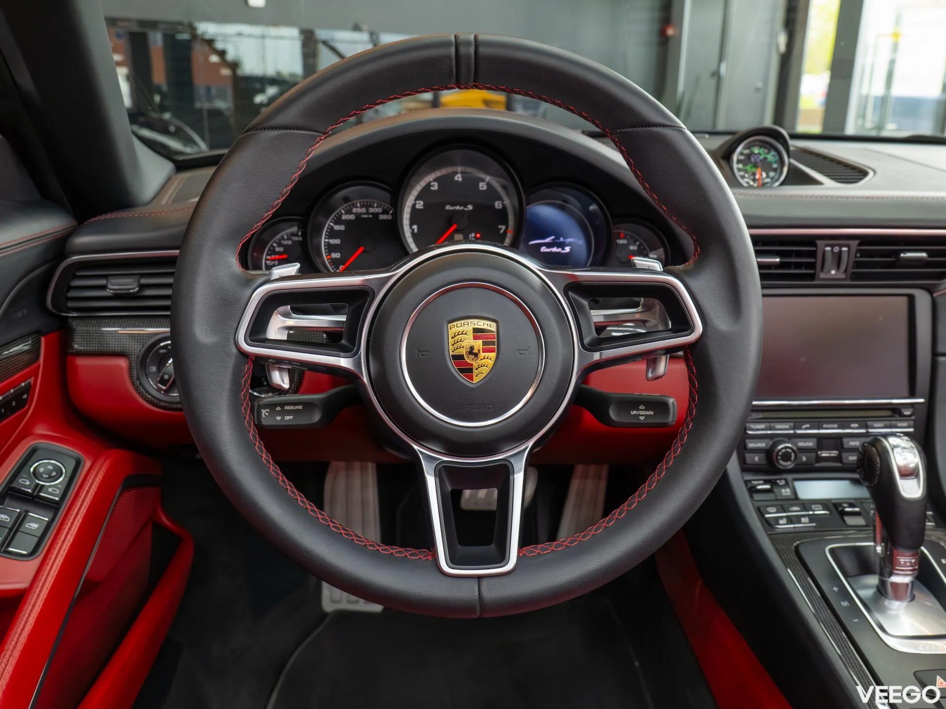 Porsche 911 3.8 412kW