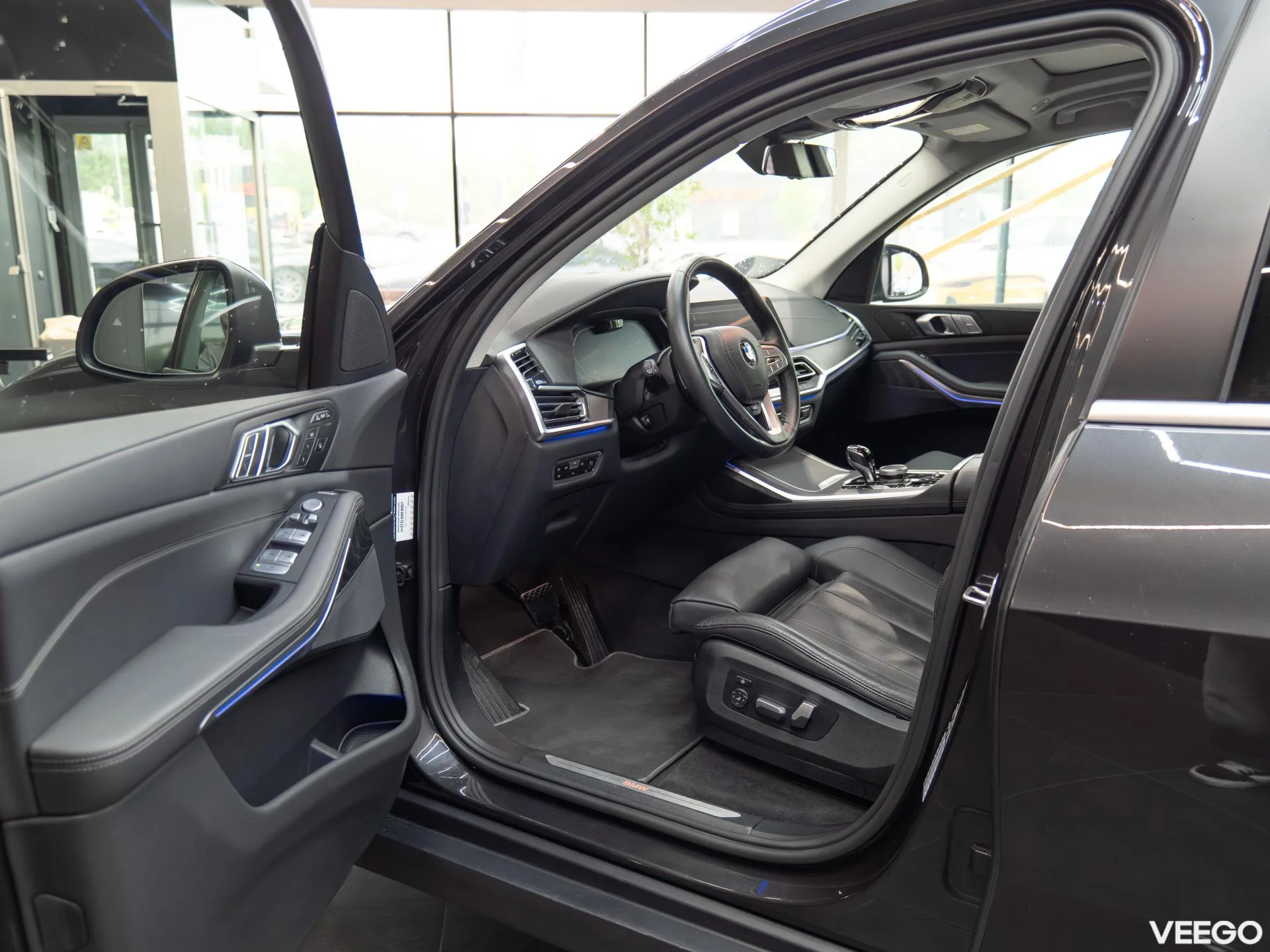 BMW X7 3.0 245kW
