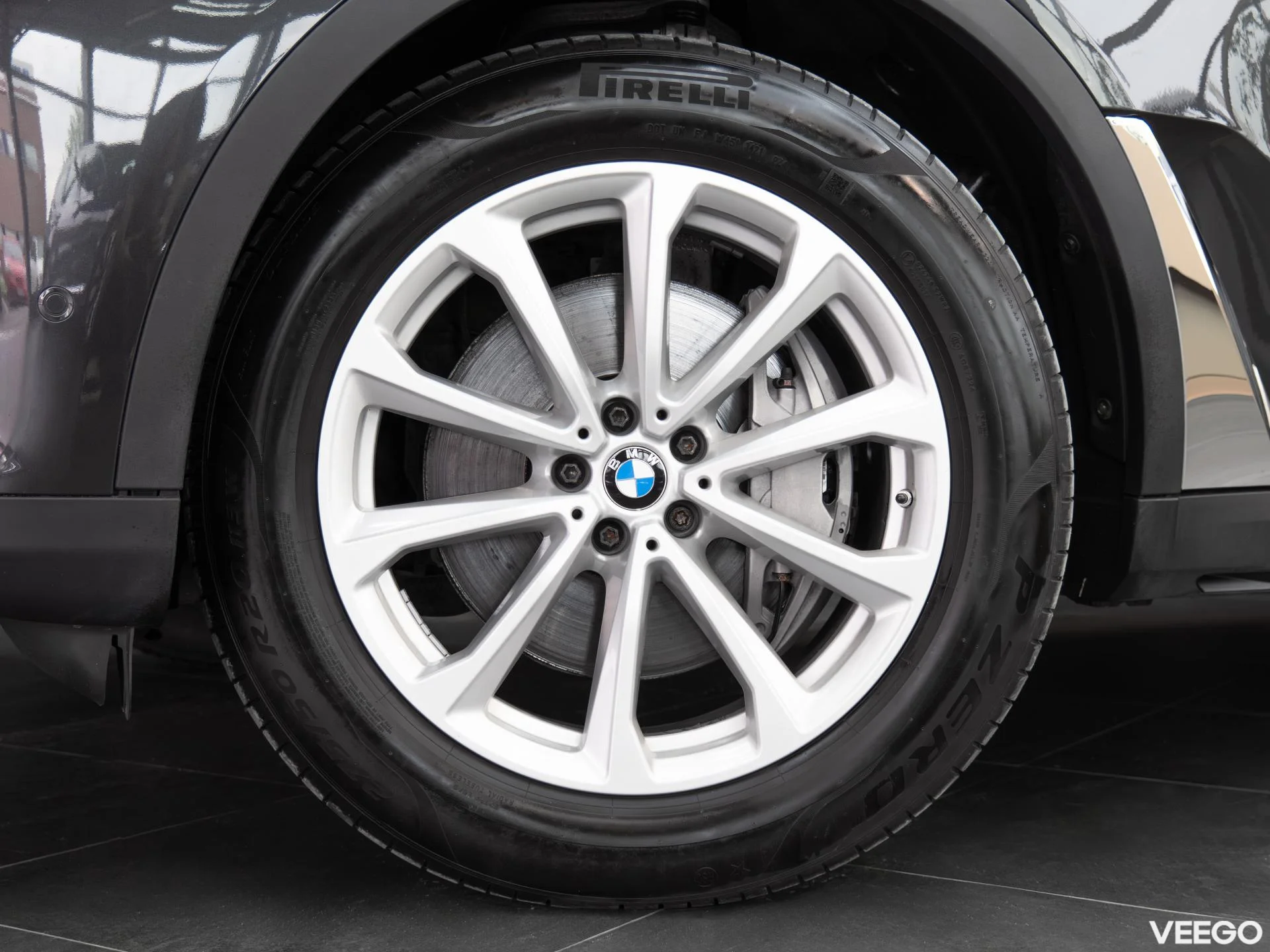 BMW X7 3.0 245kW