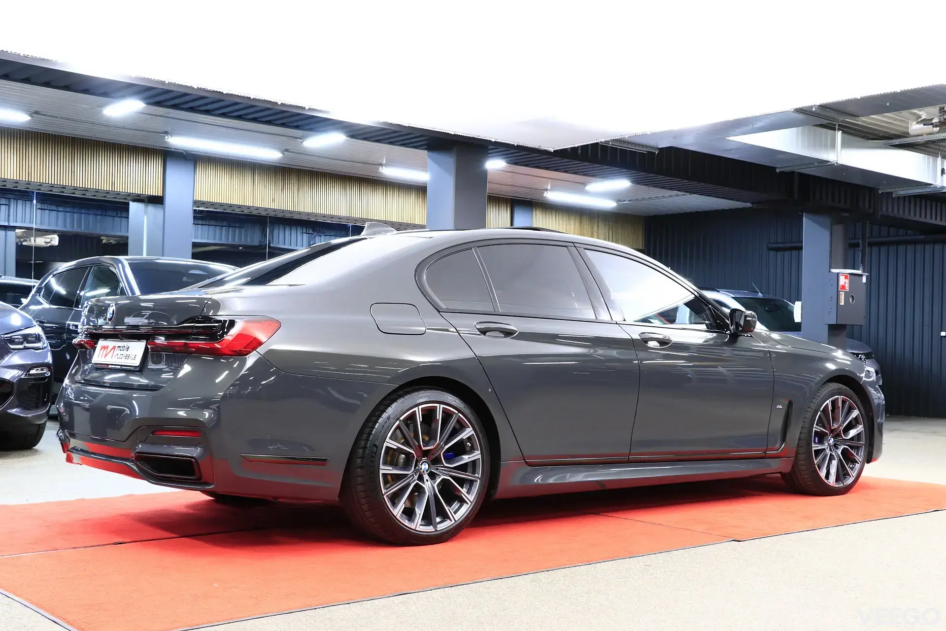 BMW 750 4.4 390kW