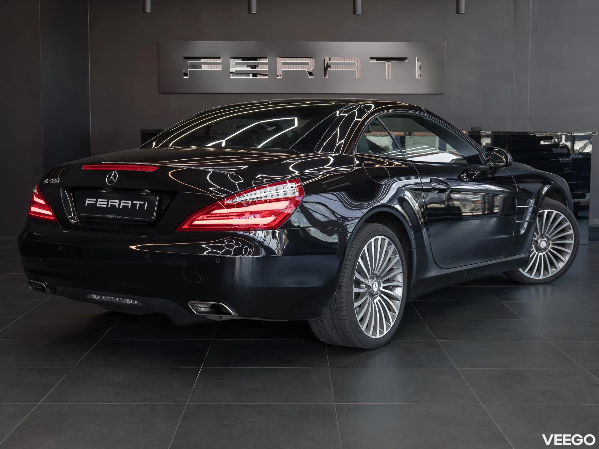 Mercedes-Benz SL500 4.7 320kW