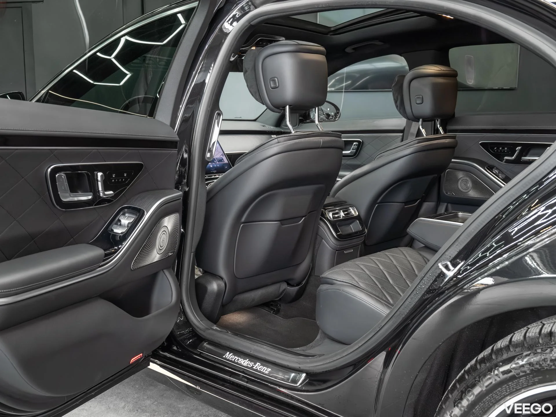 Mercedes-Benz S400 3.0 243kW