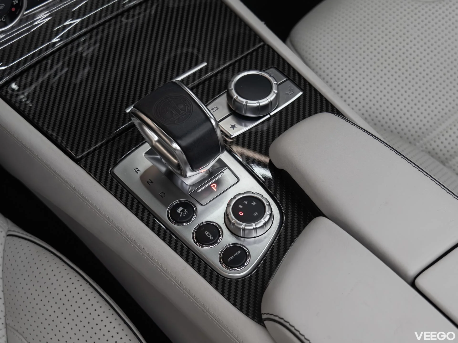 Mercedes-Benz SL63 AMG 5.5 395kW