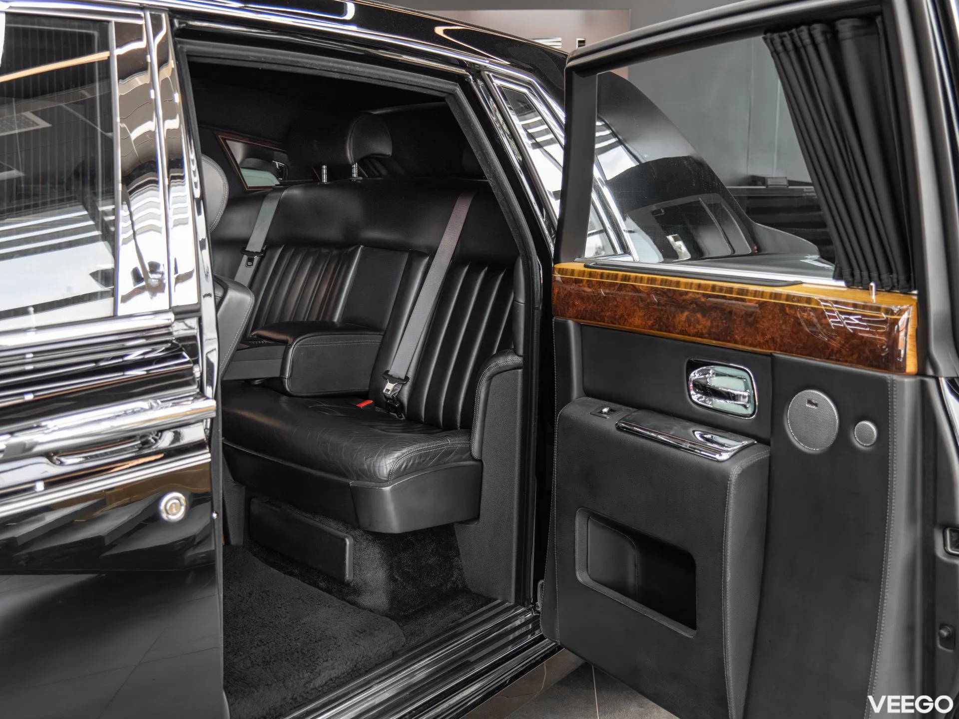 Rolls-Royce Phantom 6.8 338kW