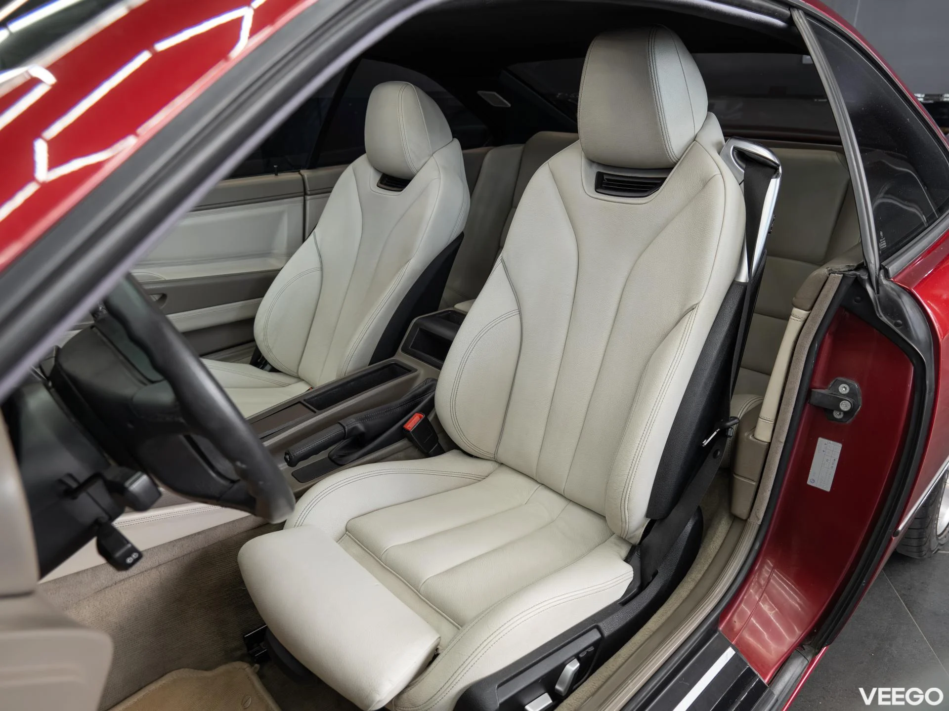 BMW 850 5.0 220kW