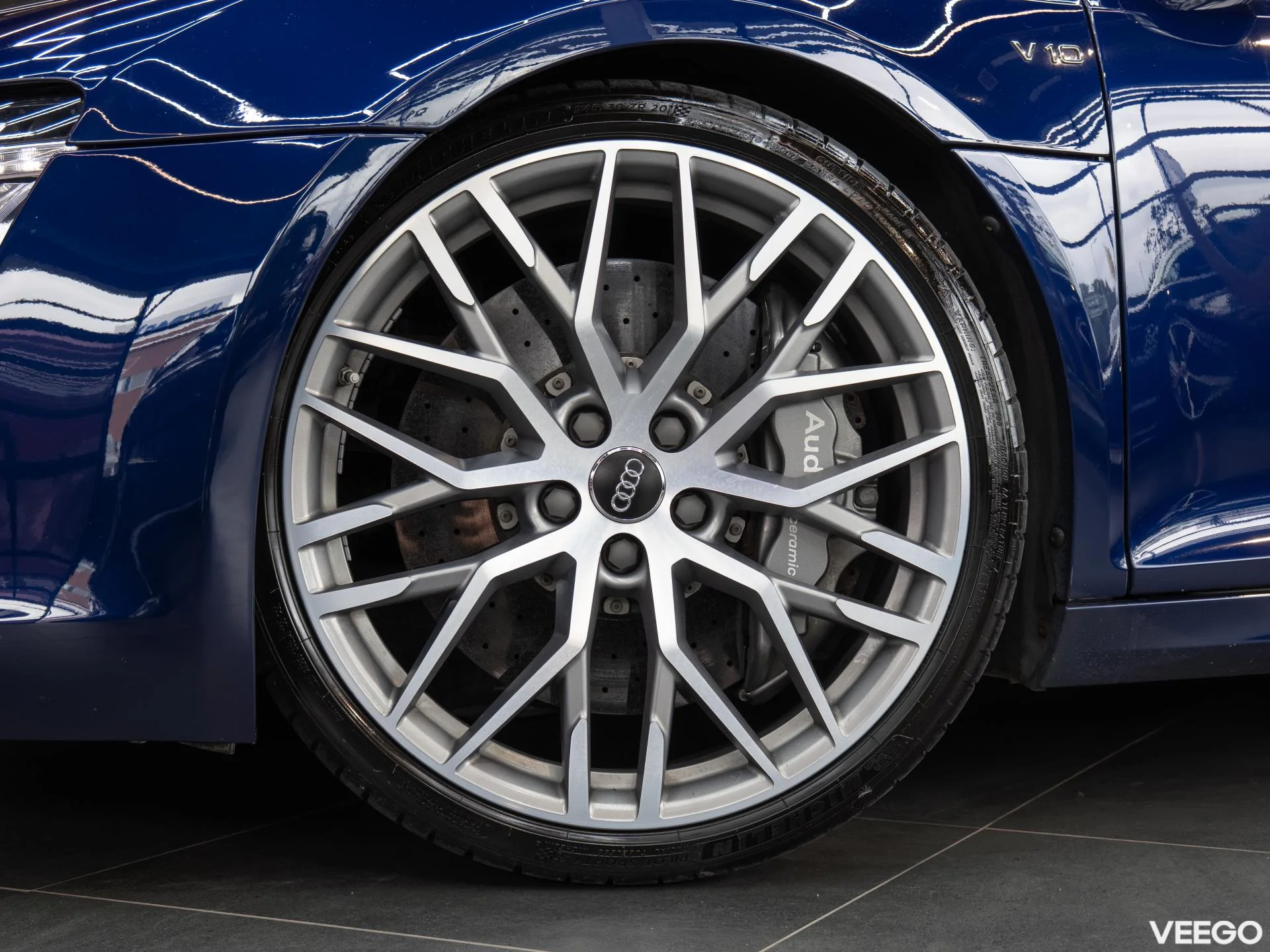 Audi R8 5.2 404kW