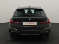BMW 320 2 140kW thumbnail