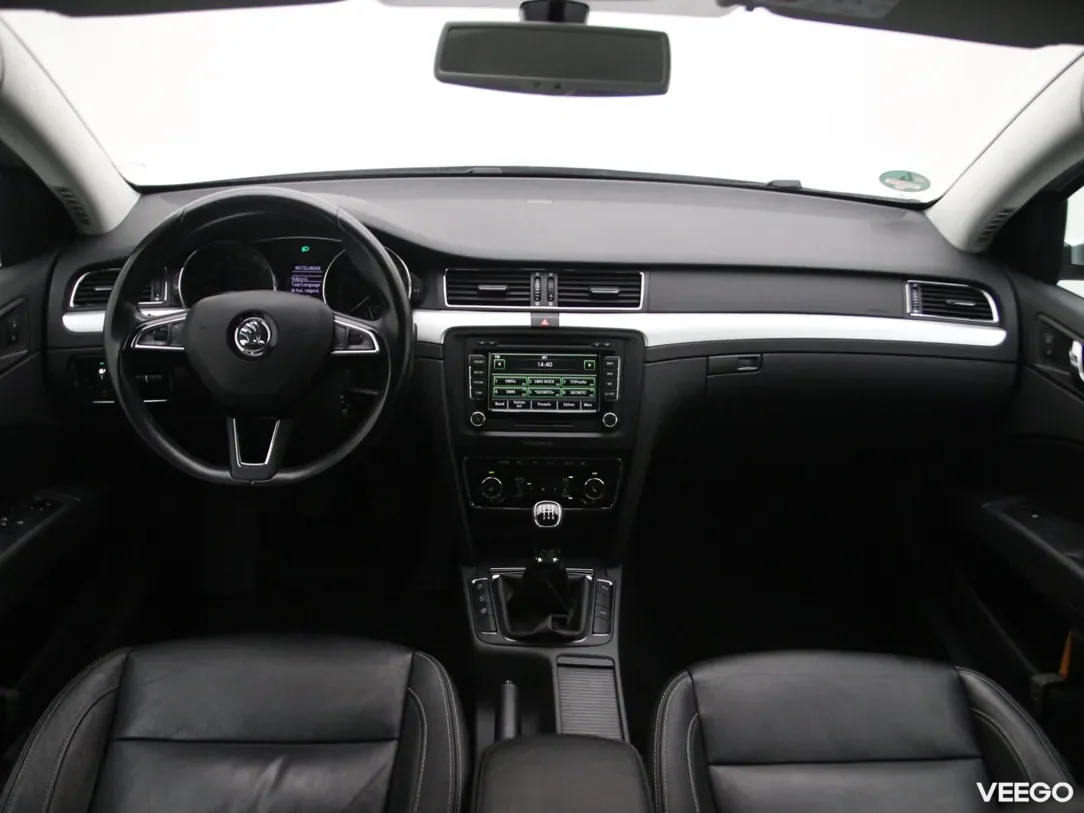 Skoda Superb 1.6 77kW