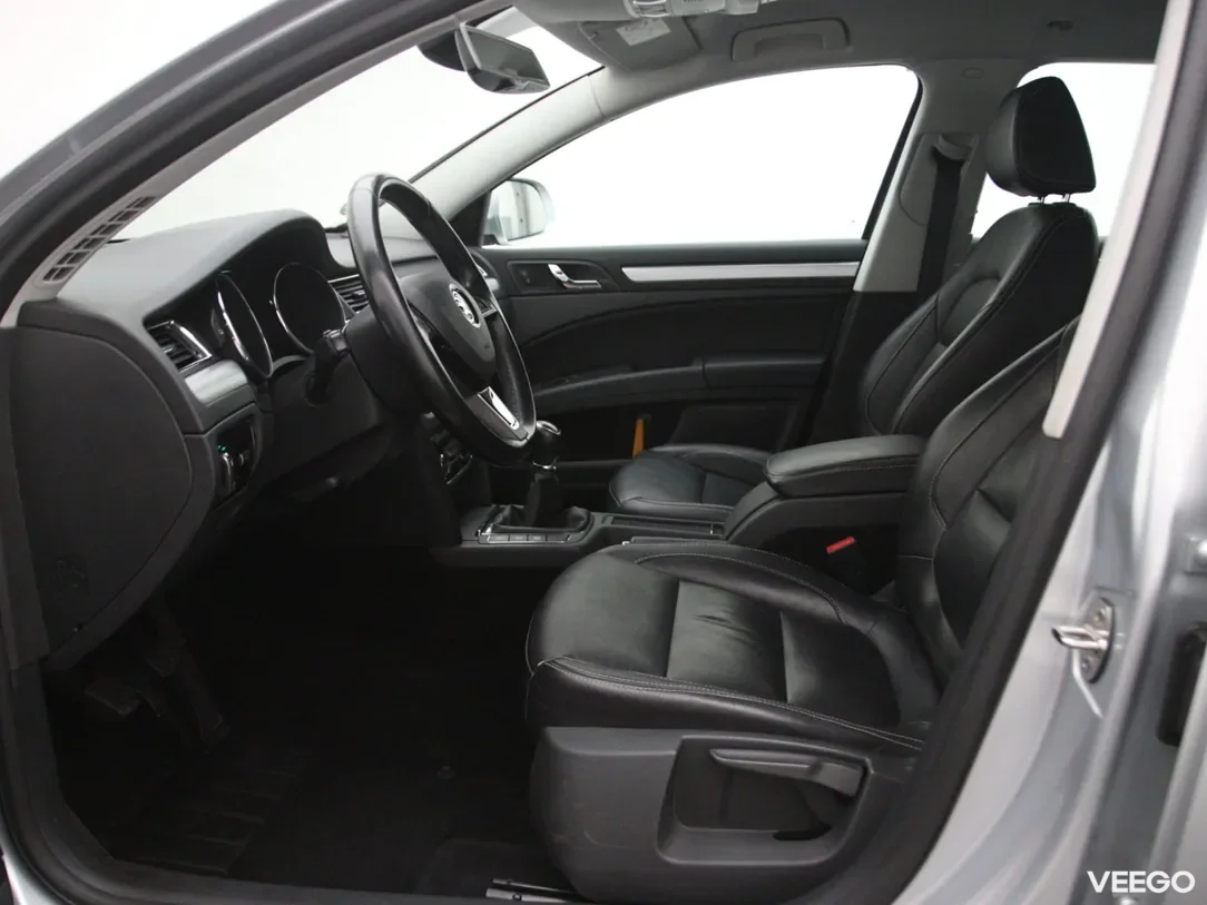 Skoda Superb 1.6 77kW