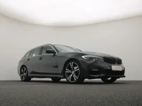 BMW 320 2 140kW thumbnail
