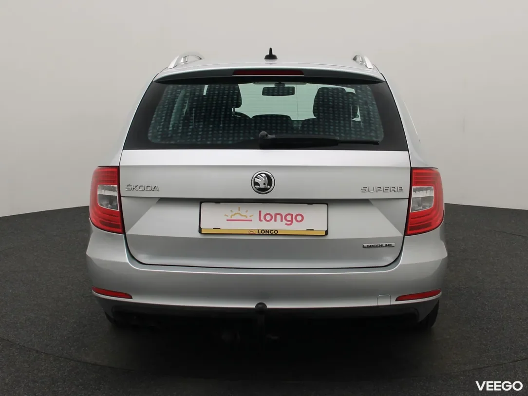 Skoda Superb 1.6 77kW