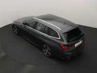 BMW 320 2 140kW thumbnail