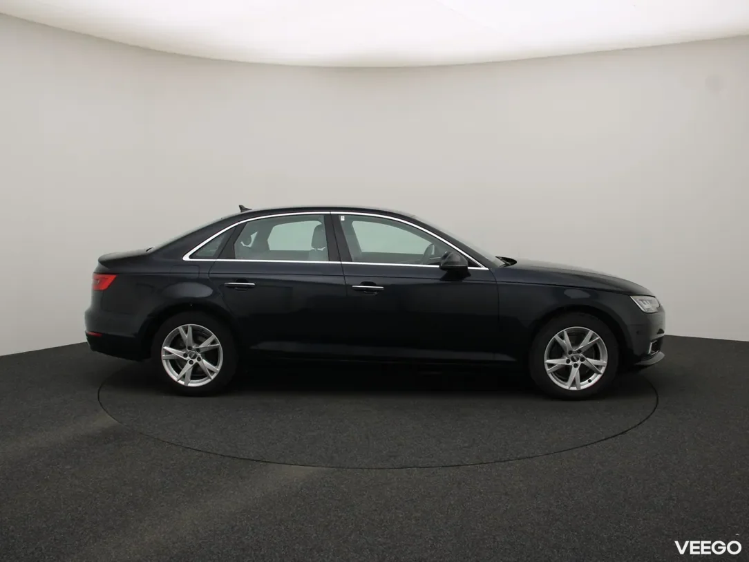 Audi A4 2 140kW