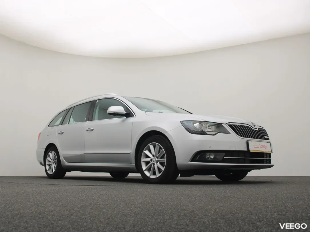 Skoda Superb 1.6 77kW
