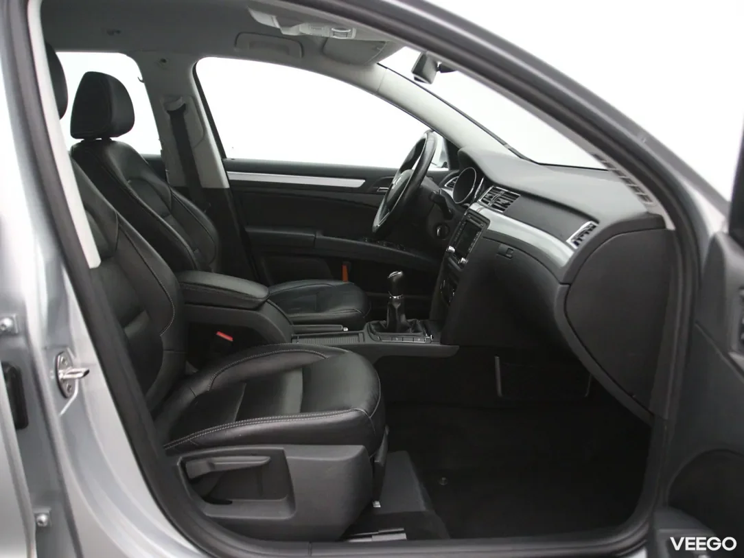 Skoda Superb 1.6 77kW