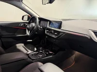 BMW 118 i Sport Line Aut Navi Harman/Kardon Backkamera PDC 17" 100kW thumbnail