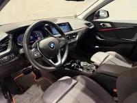 BMW 118 i Sport Line Aut Navi Harman/Kardon Backkamera PDC 17" 100kW thumbnail