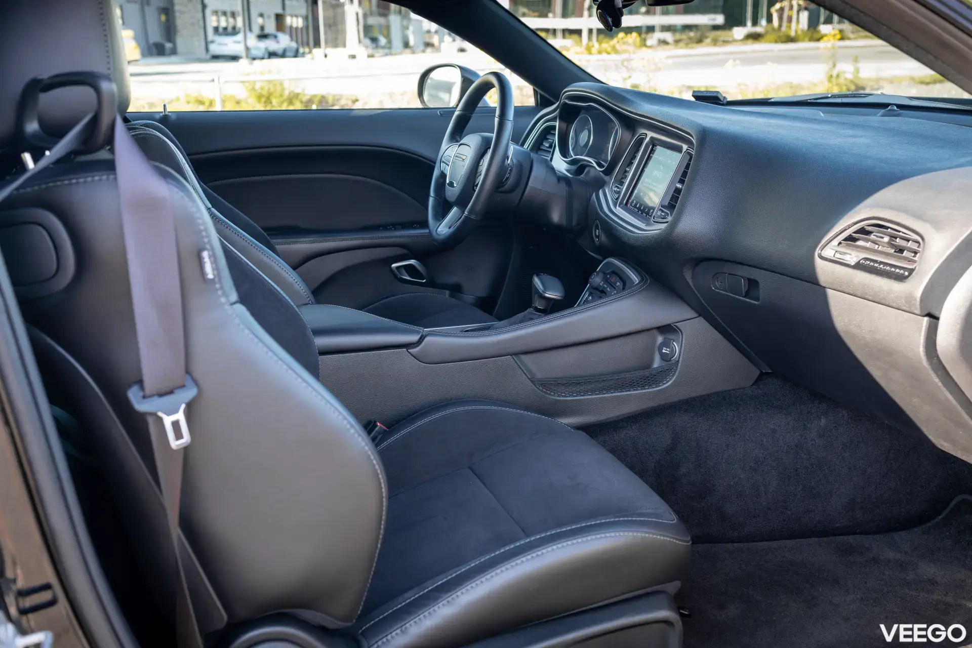 Dodge Challenger 6.4 362kW