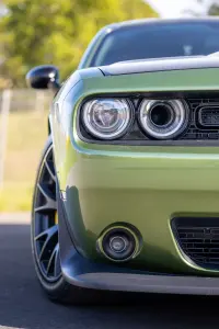 Dodge Challenger 6.4 362kW thumbnail