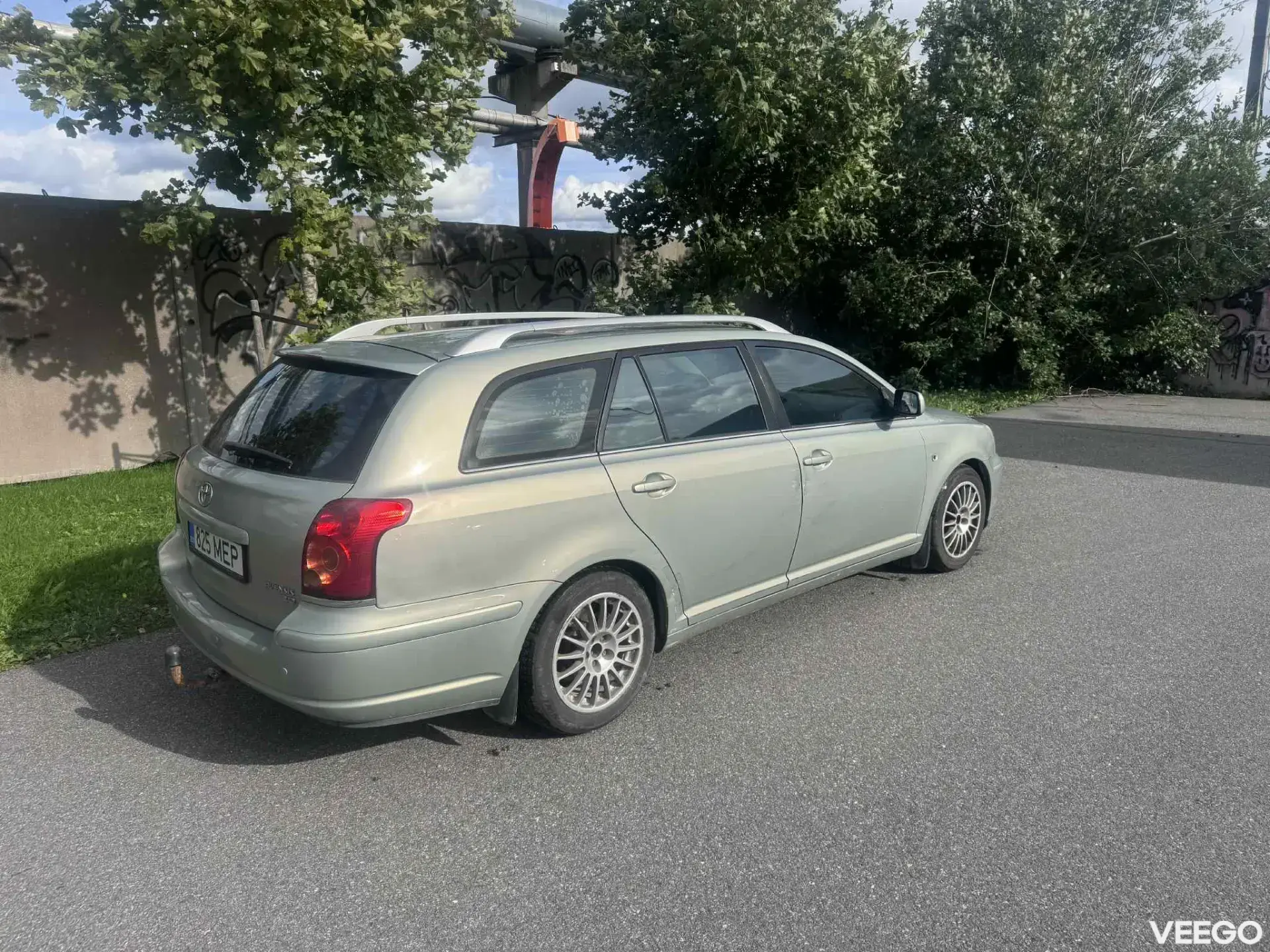 Toyota Avensis 2.0 108kW