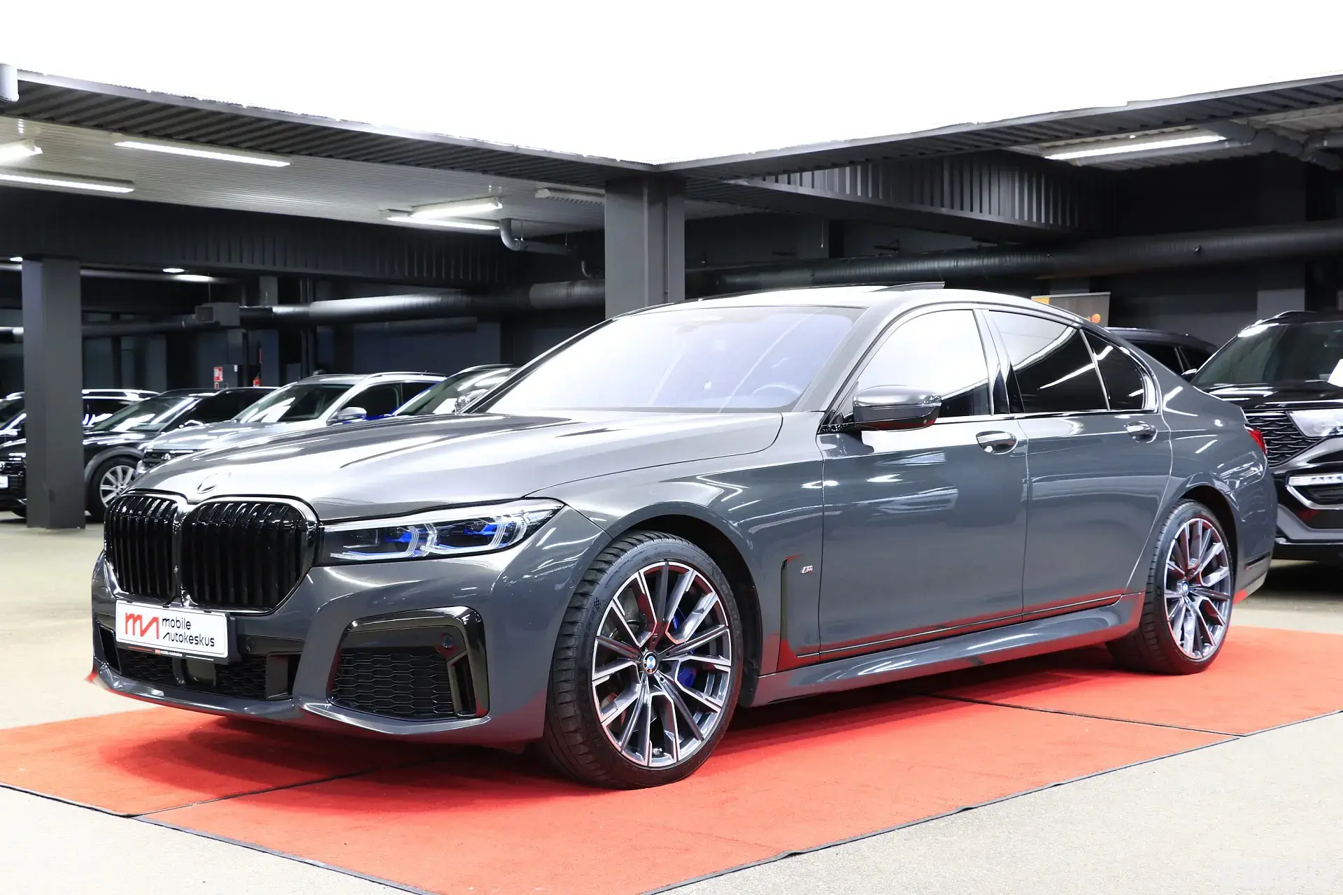 BMW 750 4.4 390kW