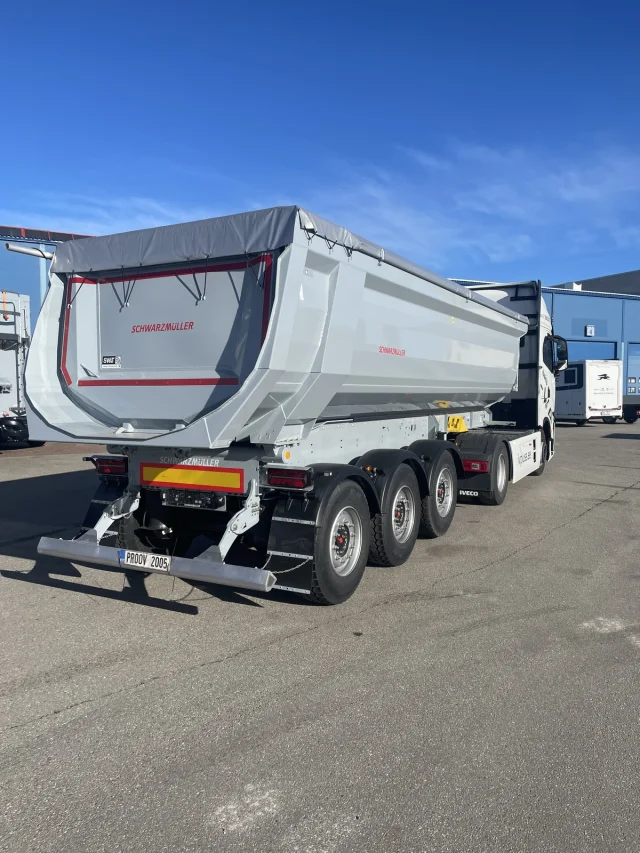 Image of Schwarzmüller 500  0kW