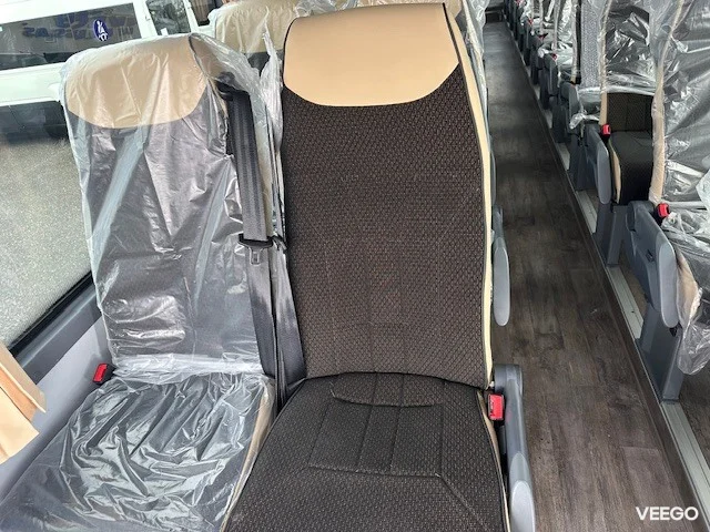 Iveco 500  H 13m 8.7 294kW
