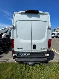 Iveco Daily 35S18HA8 V 3 132kW thumbnail