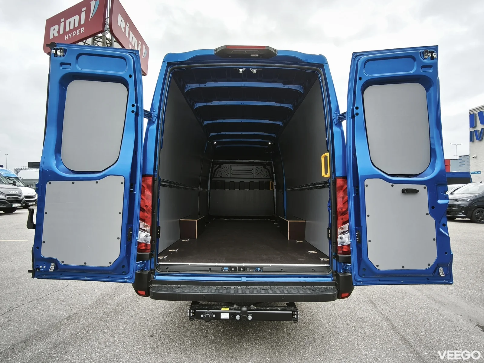 Iveco Daily  35S18HA8 V Hi-Matic 3.0 129kW 3 129kW