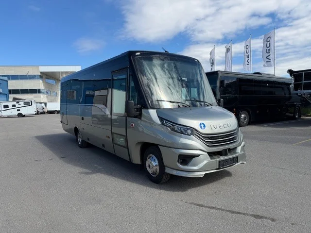 Image of Iveco Daily  70C21HA8 CC/P 3 152kW