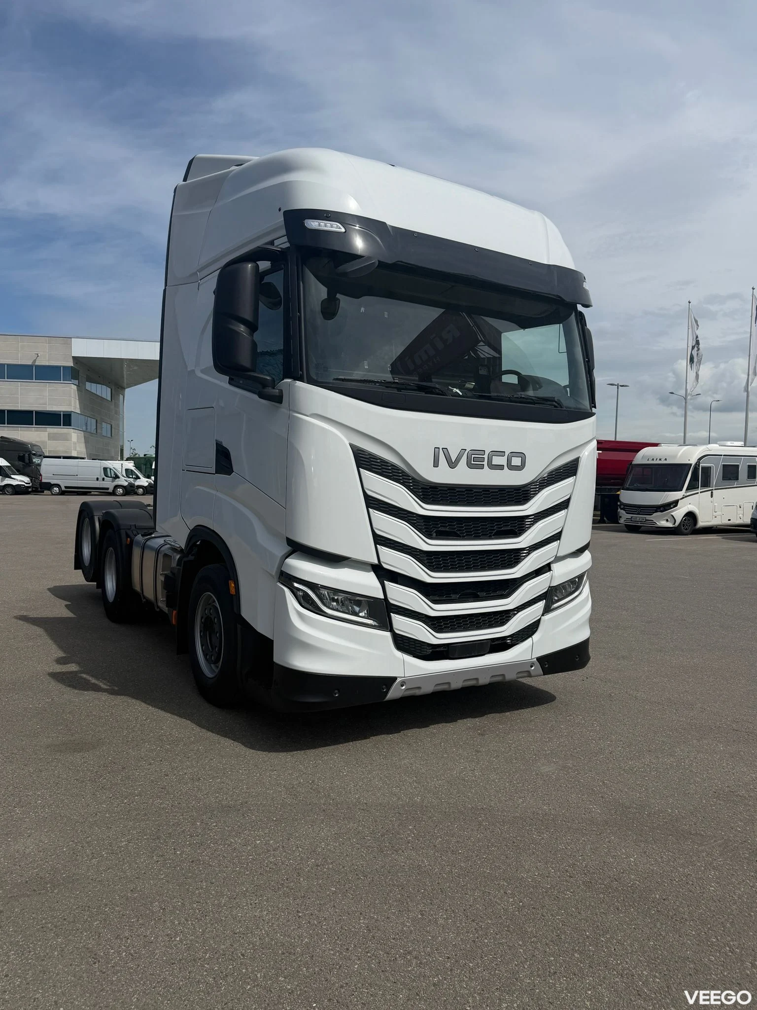 Iveco 500  AS440S50TY/FT 13 368kW