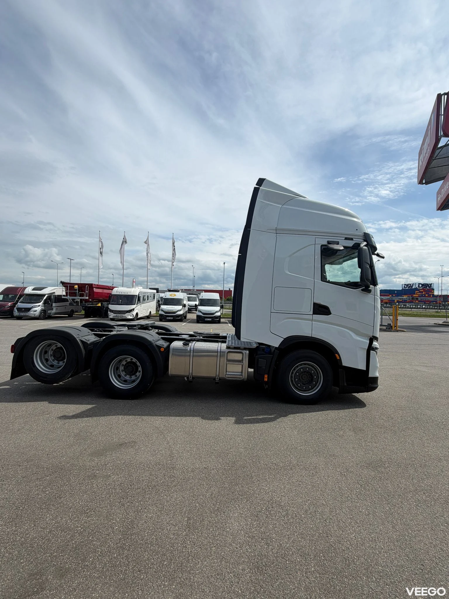 Iveco 500  AS440S50TY/FT 13 368kW